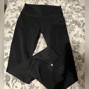 Fabletics define powerhold high waisted legging size M regular